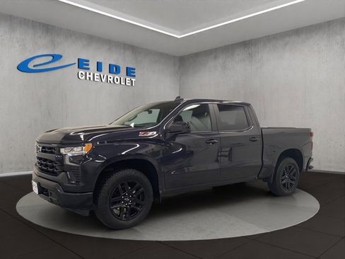 Used 2023 Chevrolet Silverado 1500 RST image 7