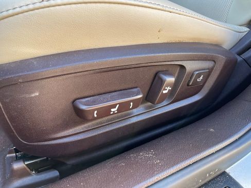 Used 2018 Lexus ES 350 350 w/ Premier Package image 22