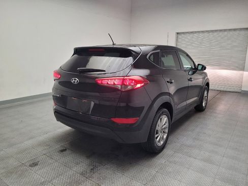 Used 2018 Hyundai Tucson SE w/ Cargo Package FWD image 9