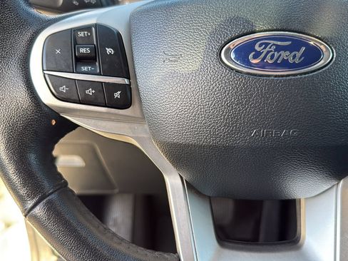Certified 2023 Ford Explorer XLT w/ Equipment Group 202A AWD/4WD image 15