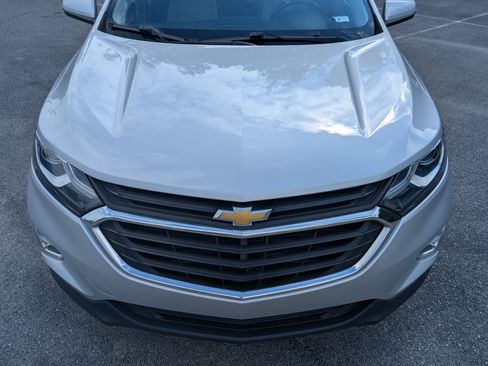 Used 2018 Chevrolet Equinox LT FWD image 12