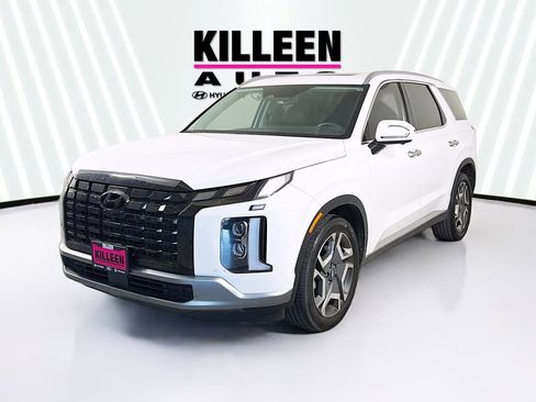 Used 2024 Hyundai Palisade SEL w/ Premium Package image 3