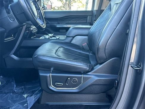 Certified 2021 Ford Expedition Max Platinum image 9