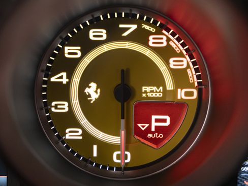 Certified 2021 Ferrari F8 Tributo RWD image 42