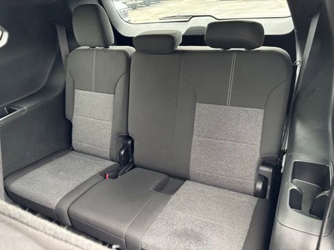 Certified 2025 GMC Acadia Elevation image 28