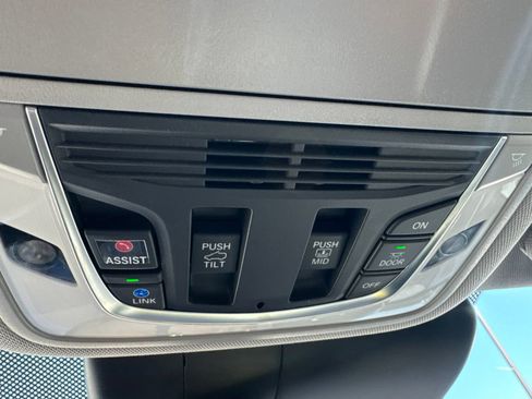 Used 2023 Acura RDX w/ Technology Package FWD image 23