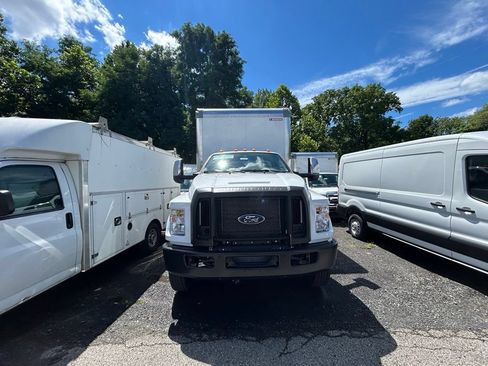 New 2027 Ford F650 2WD Regular Cab Super Duty image 2