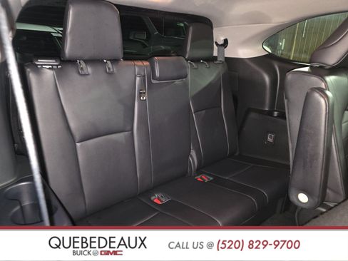 Used 2022 Toyota Highlander XLE image 19