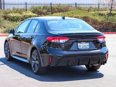 Certified 2023 Toyota Corolla SE FWD image 5