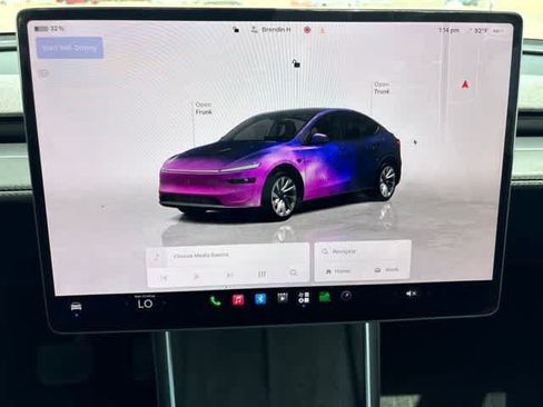 Used 2026 Tesla Model Y AWD image 15
