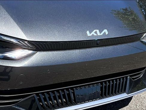 Used 2022 Kia EV6 Wind w/ Wind Technology Package image 28