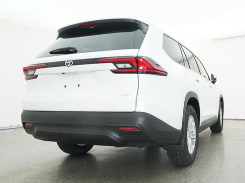 New 2026 Toyota Grand Highlander XLE image 28