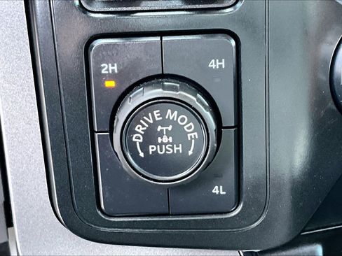 Used 2024 Ford F150 XLT w/ Equipment Group 302A MID AWD/4WD image 32