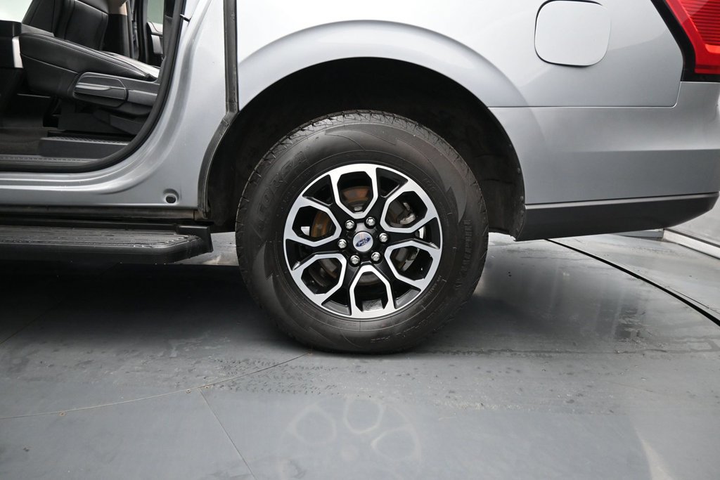 Used 2024 Ford Expedition Max XLT AWD/4WD image 22