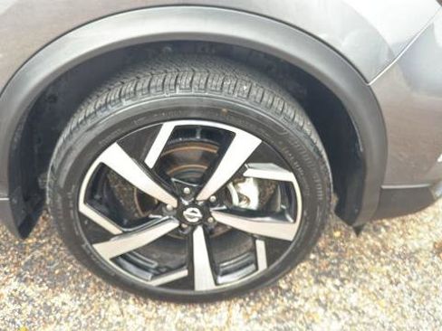 Used 2022 Nissan Rogue Sport SL FWD image 20