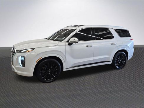 Used 2020 Hyundai Palisade Limited FWD image 2