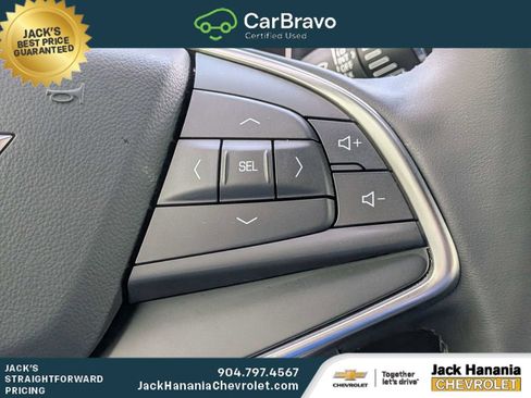 Certified 2024 Cadillac XT5 Luxury FWD image 29
