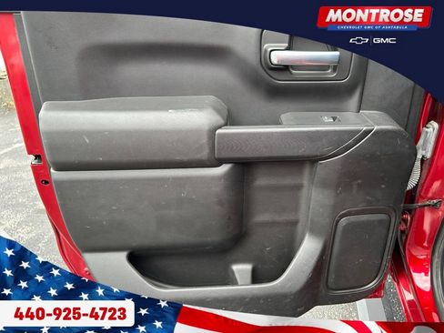 Used 2021 Chevrolet Silverado 1500 Custom Trail Boss w/ LPO, Dark Essentials Package AWD/4WD image 21