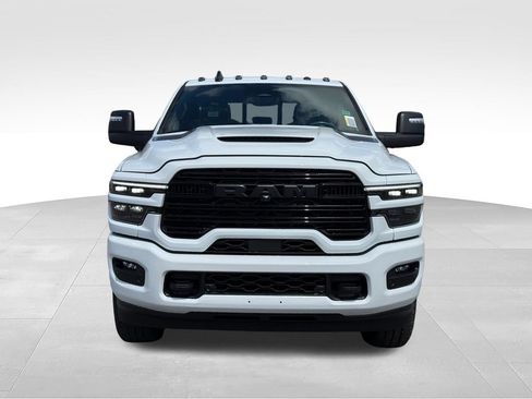 New 2026 RAM 2500 Laramie AWD/4WD image 27
