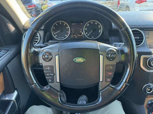 Used 2011 Land Rover LR4 HSE image 23