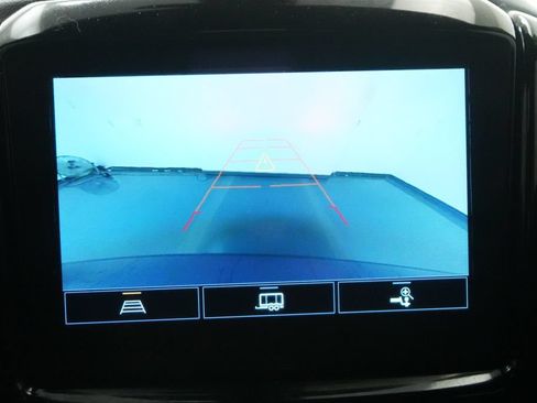 Used 2022 Chevrolet Traverse LT AWD/4WD image 37