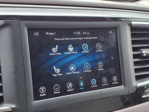 Used 2019 Chrysler Pacifica Touring-L FWD image 15