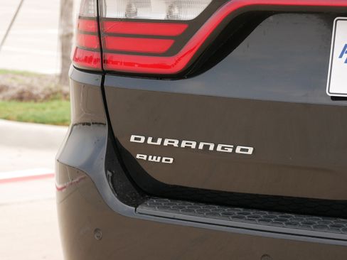 Used 2016 Dodge Durango Citadel w/ Premium Entertainment Group AWD/4WD image 39