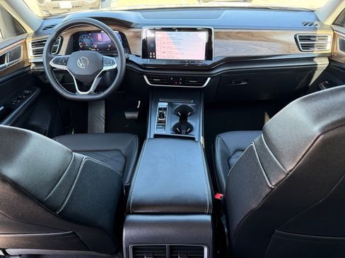 New 2026 Volkswagen Atlas SE image 19