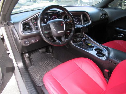 Used 2019 Dodge Challenger GT w/ Blacktop Package RWD image 15
