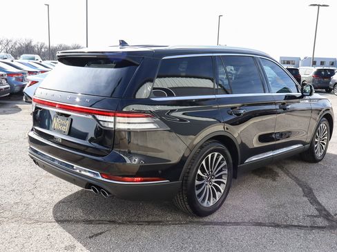 Used 2020 Lincoln Aviator Reserve w/ Equipment Group 201A image 4