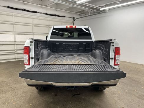 Used 2024 RAM 2500 Big Horn image 28