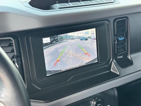 Used 2023 Ford Bronco Black Diamond w/ Sasquatch Package AWD/4WD image 30