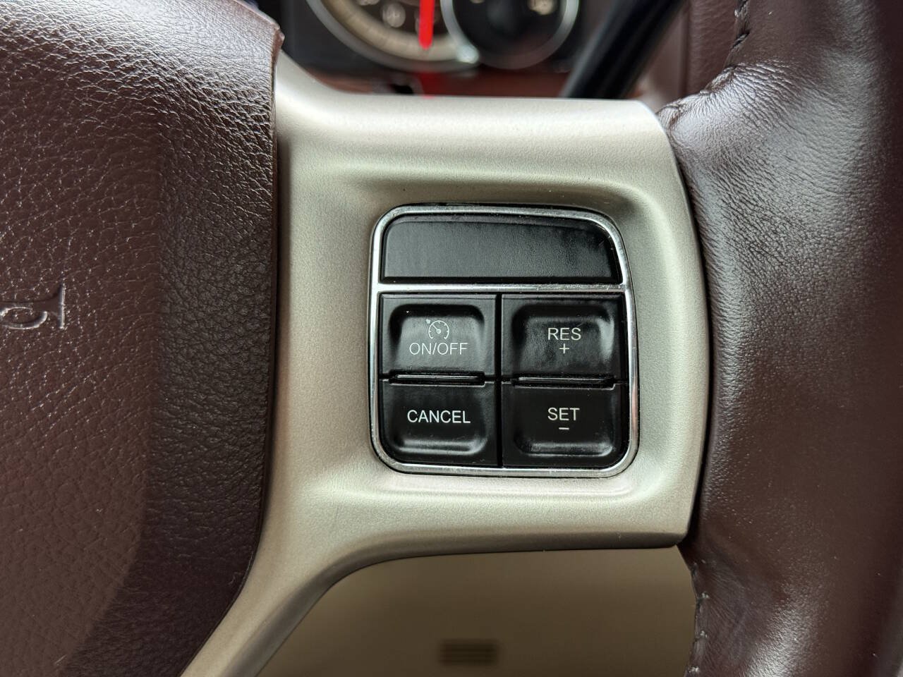 Used 2017 RAM 2500 Laramie AWD/4WD image 26