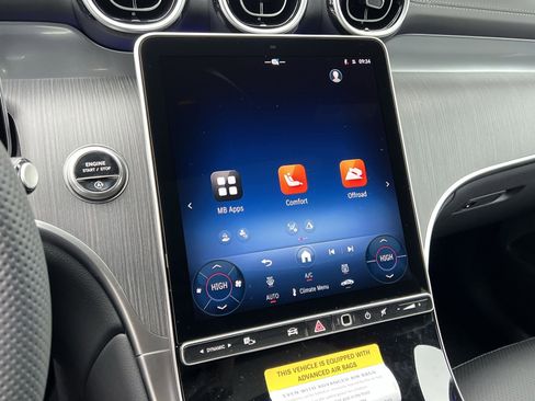 New 2026 Mercedes-Benz GLC 300 4MATIC image 18