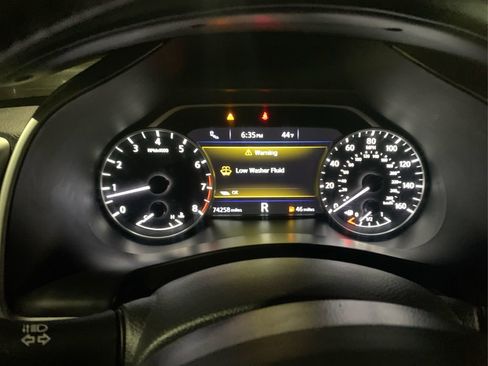 Used 2018 Nissan Murano SV w/ Cargo Package image 24