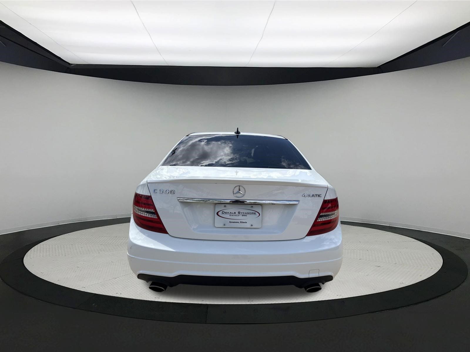 Used 2014 Mercedes-Benz C 300 4MATIC Sedan image 6