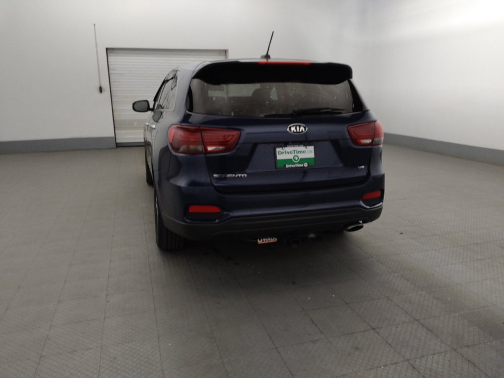 Used 2019 Kia Sorento AWD V6 image 6