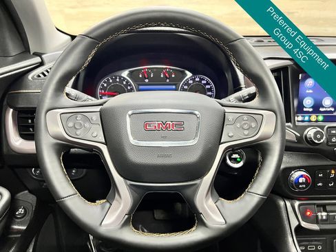 Used 2024 GMC Terrain AT4 AWD/4WD image 4