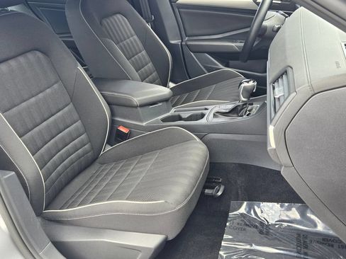 Certified 2023 Volkswagen Jetta Sport FWD image 18