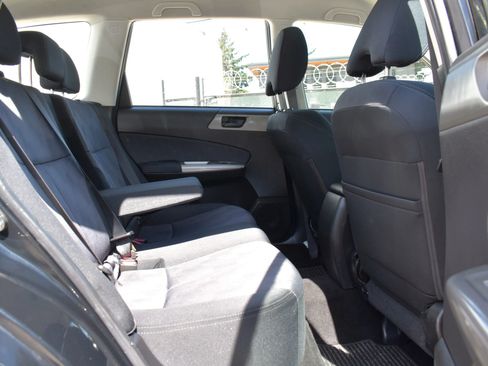 Used 2010 Subaru Forester 2.5X AWD/4WD image 23