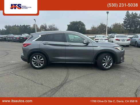 Used 2019 INFINITI QX50 Essential w/ Premium Audio Package image 8