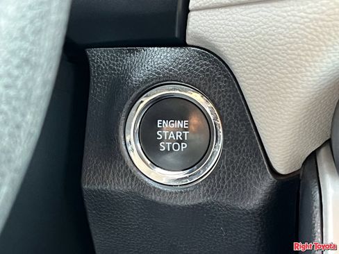 Certified 2025 Toyota RAV4 XLE AWD/4WD image 26