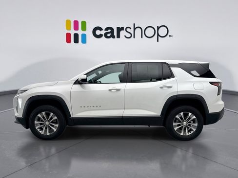 Used 2025 Chevrolet Equinox LT FWD image 2