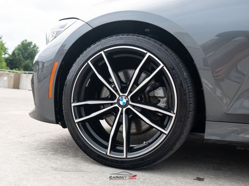 Used 2020 BMW 330i xDrive Sedan w/ M Sport Package AWD/4WD image 10