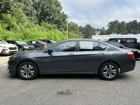Used 2013 Honda Accord LX image 2
