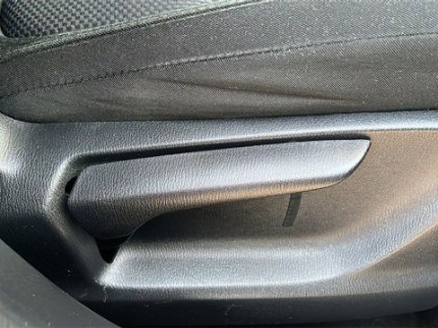 Used 2016 MAZDA CX-5 Touring image 32