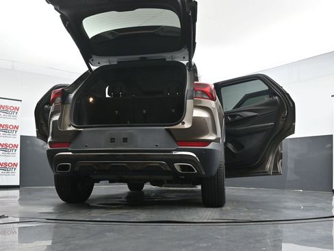 Used 2021 Chevrolet TrailBlazer ACTIV w/ Sun and Liftgate Package image 29