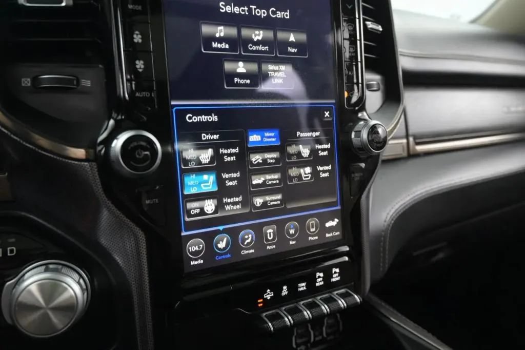 Used 2019 RAM 1500 Limited AWD/4WD image 34