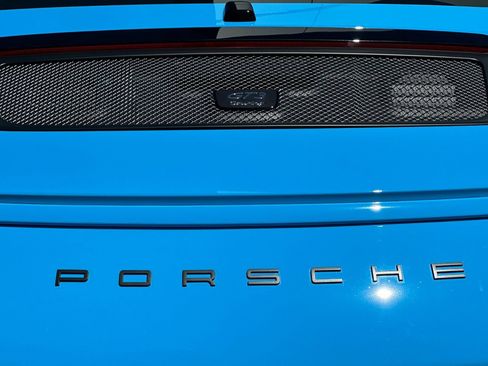 Certified 2018 Porsche 911 GT3 RWD image 37
