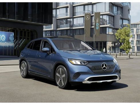 Certified 2023 Mercedes-Benz EQE 350+ 4MATIC SUV image 10
